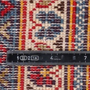 Knot detail view