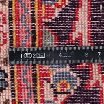 Knot detail view
