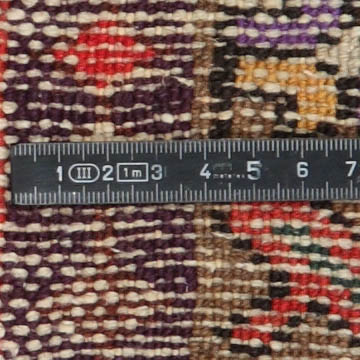 Knot detail view