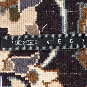 Knot detail view