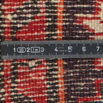 Knot detail view