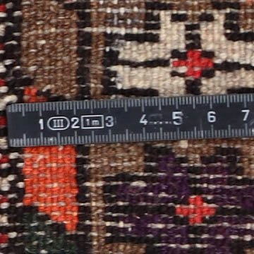 Knot detail view