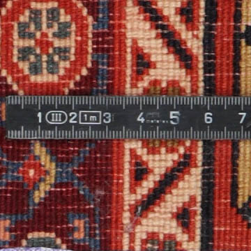 Knot detail view