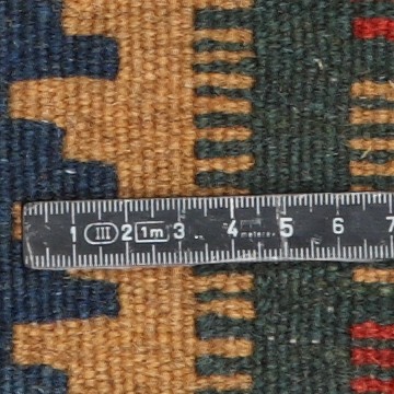 Knot detail view