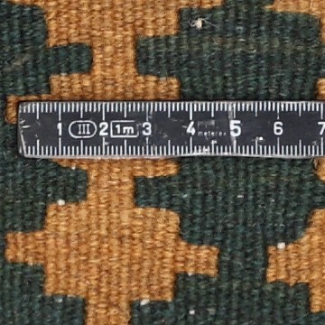 Knot detail view