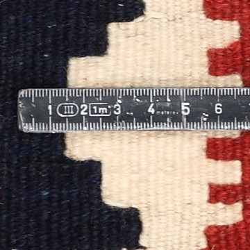 Knot detail view
