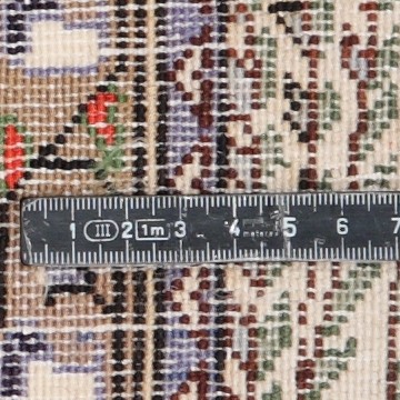 Knot detail view