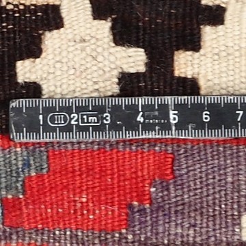 Knot detail view